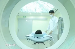 Đề xuất bảo hiểm y tế mở rộng chi trả chụp PET/CT, xét nghiệm một số loại ung thư