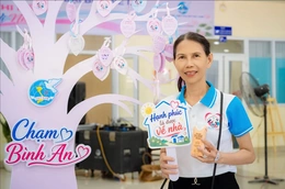 Vinamilk Sure đồng hành cùng lễ mít tinh hưởng ứng Ngày Gia đình Việt Nam tại Huế