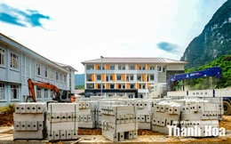 Trên công trường xây dựng Trường nội trú liên cấp nơi miền biên viễn