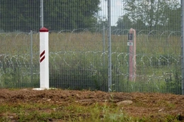 Latvia đóng cửa biên giới, khuyến cáo công dân tránh đi đến Belarus