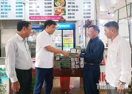 Tỏa sáng giữa đời thường