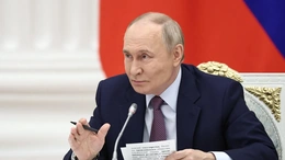 Ông Putin cảnh báo Nga sẽ đáp trả các đòn tấn công kinh tế của Ukraine.