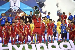 Thách thức của tuyển Việt Nam sau chuỗi 26 trận bất bại; UEFA chuẩn bị khởi kiện hình sự Chủ tịch FIFA