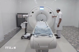 Quản lý trang thiết bị y tế phải cắt giảm trung gian, minh bạch về giá