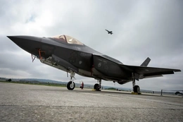 Đức tiếp nhận tiêm kích F-35 đầu tiên từ Mỹ