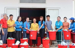 Nối tấm lòng, trao yêu thương