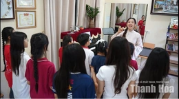 Giai điệu tuổi thơ trong nhịp sống số