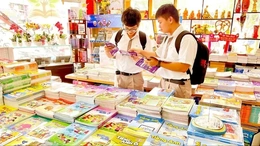 Bộ GD&ĐT: Đến ngày 24/9 đã đảm bảo cung ứng đủ sách giáo khoa