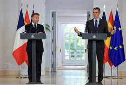 Pháp, Tây Ban Nha hoan nghênh khả năng Anh tái gia nhập EU