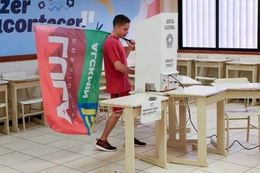 Brazil điều tra khả năng Mỹ can thiệp bầu cử tổng thống