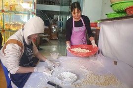 Làng nghề nơi sơn cước vào vụ tết