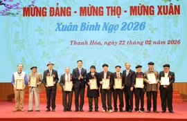 Phó Bí thư Thường trực Tỉnh ủy Nguyễn Hồng Phong chúc thọ CLB Hàm Rồng, kiểm tra công tác lễ hội đầu năm tại Đền Bà Triệu