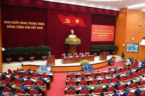 Kiên quyết, kiên trì ngăn chặn, đẩy lùi tham nhũng, lãng phí, tiêu cực