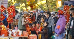 Chủ tịch UBND tỉnh chỉ thị tổ chức Tết Nguyên đán Bính Ngọ năm 2026 vui tươi, lành mạnh, an toàn, tiết kiệm