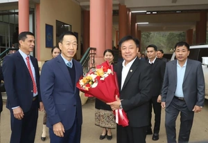 Đón Đoàn đại biểu cấp cao tỉnh Hủa Phăn sang thăm, chúc tết Đảng bộ và Nhân dân tỉnh Thanh Hóa