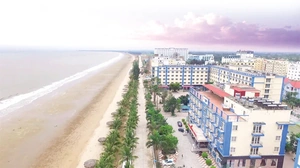 Các khu, điểm du lịch rộn ràng&nbsp;trước kỳ nghỉ lễ