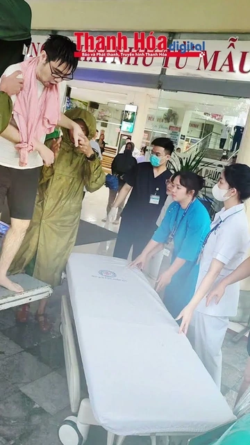 Công an phường Đông Quang kịp thời hỗ trợ công dân nhật bản bị tai nạn trong mưa lũ