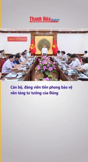 Cán bộ, đảng viên tiên phong bảo vệ nền tảng tư tưởng của Đảng