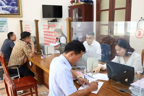 Thanh Hóa triển khai thực hiện Kết luận của Bộ Chính trị, Ban Bí thư về tình hình, kết quả hoạt động của bộ máy hệ thống chính trị và chính quyền địa phương 2 cấp