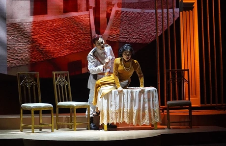 Những diễn viên 