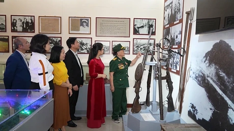 Bản lĩnh Hàm Rồng - Trí tuệ Việt Nam