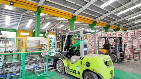 Dựng hình tương lai (Bài 3):&nbsp;Tái cấu trúc trụ cột, gia tăng động lực trên “đường băng”