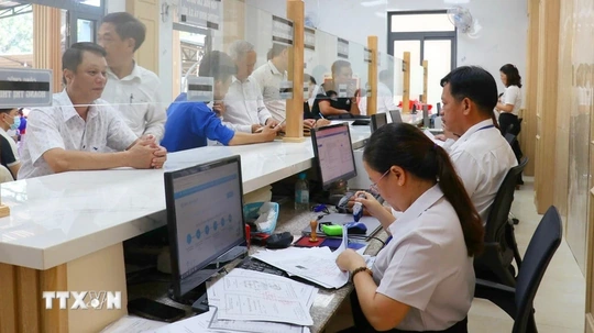 Thực hiện pháp luật về phân cấp, phân quyền khi vận hành chính quyền địa phương 2 cấp
