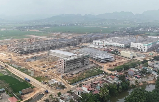 Nhu cầu vật liệu tăng, gấp rút gỡ “nút thắt”