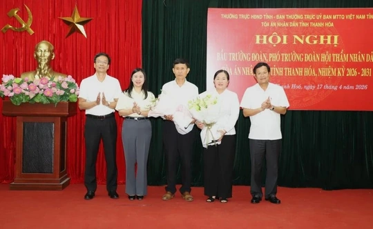 Bà Nguyễn Thị Hương tái đắc cử chức Trưởng Đoàn Hội thẩm Tòa án nhân dân tỉnh Thanh Hóa