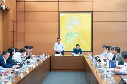 Đoàn ĐBQH Thanh Hóa tham gia góp ý vào dự thảo Nghị quyết của Quốc hội về một số cơ chế, chính sách đột phá phát triển văn hóa Việt Nam