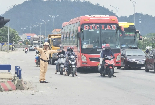 Toàn tỉnh xảy ra 10 vụ tai nạn giao thông trong dịp nghỉ lễ 30/4-1/5