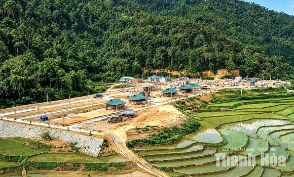 Vững tâm trước bão lũ