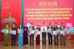 Như Xuân sơ kết 5 năm thực hiện Kết luận số 01 của Bộ Chính trị, biểu dương các tập thể, cá nhân