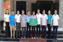 Khánh thành nhà ở cho hộ nghèo theo Chỉ thị 22-CT/TU tại huyện Quan Hoá 