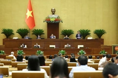Quốc hội chốt 44.000 tỷ đồng trả chế độ cán bộ nghỉ việc, 6.623 tỷ đồng để miễn học phí