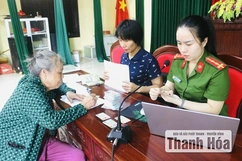 Những hình ảnh đầu tiên người dân xã Hoằng Lộc nhận quà Tết Độc lập