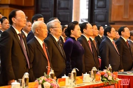 Các đồng chí lãnh đạo Đảng, Nhà nước dự Đại hội Đại biểu Đảng bộ tỉnh Thanh Hóa lần thứ XIX