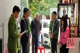 Bắt nhóm đối tượng  sử dụng súng, dao kiếm đuổi chém nhau tại TP Thanh Hóa
