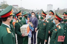 3.873 thanh niên Thanh Hóa hăng hái lên đường nhập ngũ