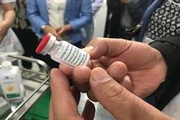Hướng dẫn quản lý chất thải y tế trong tiêm chủng vắc - xin phòng COVID-19