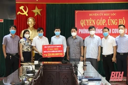 Huyện Hậu Lộc tiếp nhận vật tư y tế phòng, chống dịch COVID-19