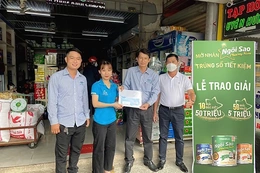 Đã có khách hàng nhận 50 triệu từ chương trình “Mở nhãn, trúng sổ tiết kiệm” của Ngôi Sao Phương Nam