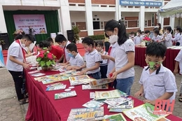 Ngày hội đọc sách tại trường Tiểu học Hermann Gmeiner