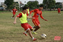 U17 Đông Á Thanh Hóa chuẩn bị cho Giải vô địch bóng đá U17 quốc gia 2022