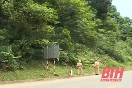 Đảm bảo giao thông trên tuyến đường Hồ Chí Minh mùa mưa, lũ