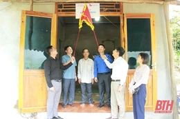 Quỹ Tấm lòng vàng Báo Thanh Hóa và Công ty Xi măng Long Sơn khánh thành, bàn giao nhà tình nghĩa