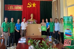 Trao thưởng cho khách hàng là hội viên, phụ nữ tham gia chương trình Milo Livestream