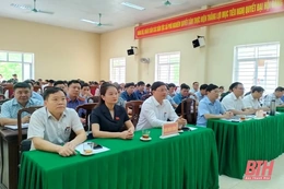 Ưu tiên quan tâm và đặt nhiệm vụ chăm lo cuộc sống, đảm bảo an toàn tính mạng Nhân dân lên hàng đầu