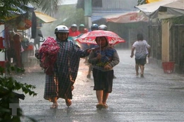 Bắc Bộ và Trung Bộ mưa to, đề phòng ngập úng và sạt lở đất