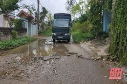 Công bố tình huống khẩn cấp về thiên tai và ban hành Lệnh xây dựng công trình khẩn cấp